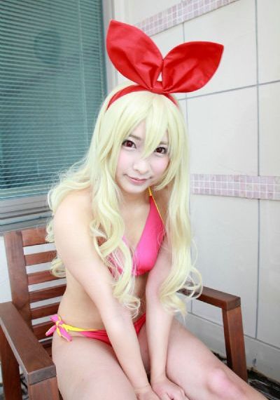 校花喂我奶乳脱她小内内动漫
