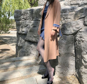男人激情吮乳吃奶视频60分钟