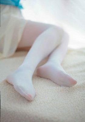 男生插入女生