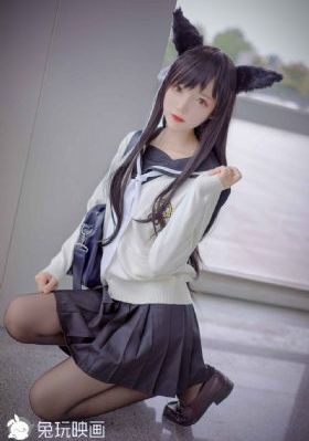 跨下新婚美妇