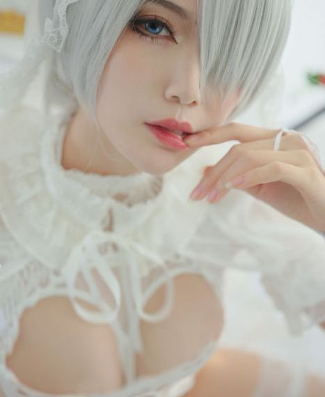 巨胸女仆服务在线播放