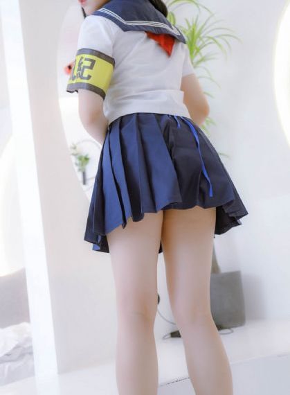 背着丈夫