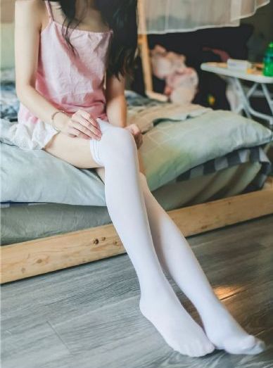 李采潭善良的嫂子