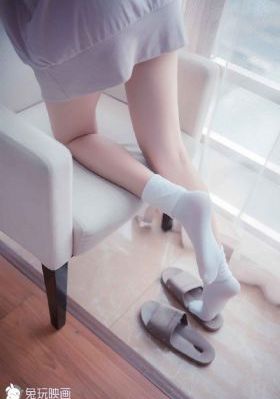 女帝羞辱打开双腿调教h