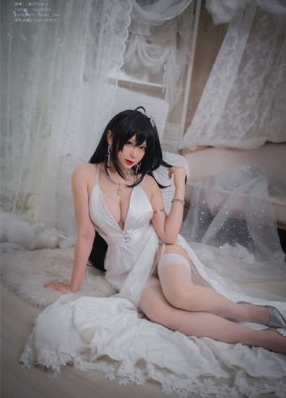 男狂揉女奶胸60分钟电影