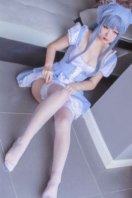 人妖打排球