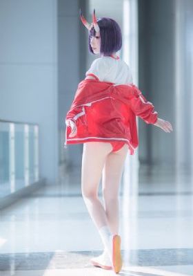 女员工的滋味在线观看